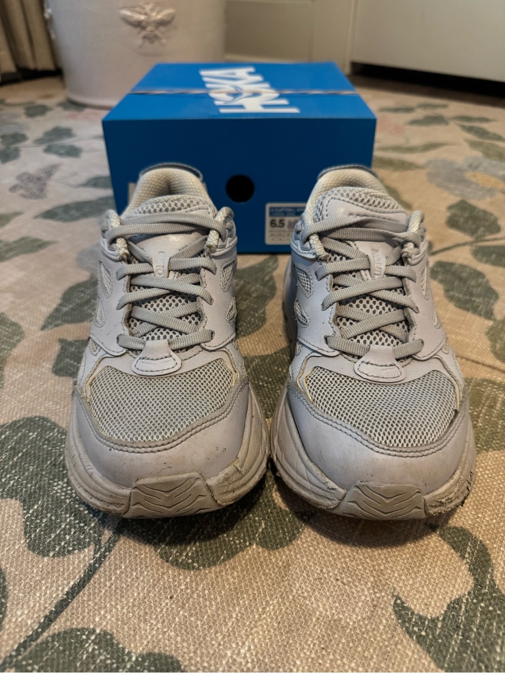 Hoka One One Clifton L in Ether Mirage W 7.5 - Picture 3 of 8